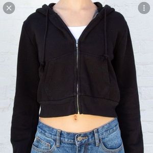 Brandy Melville Cropped Sweatshirt